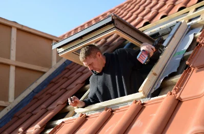 Pose de fenêtres de toit Velux à Nottonville